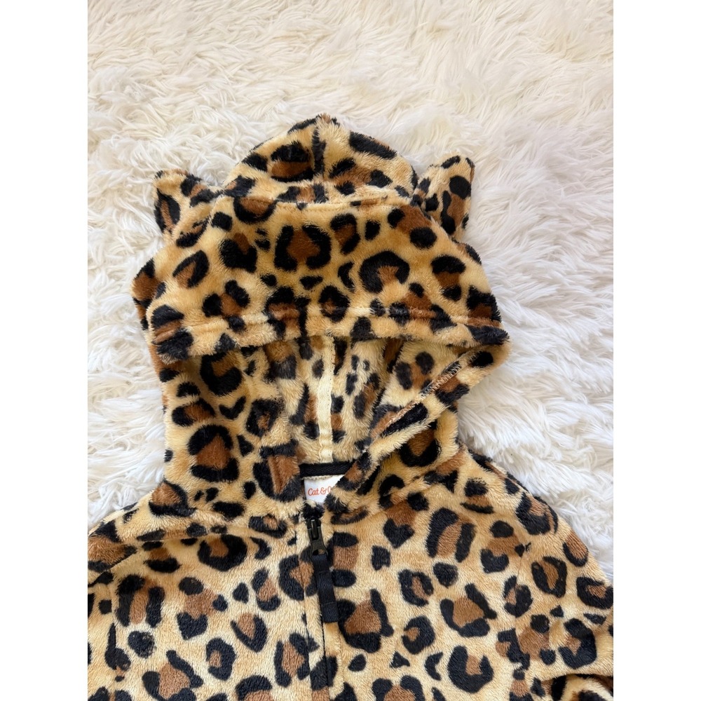 Cat & Jack Leopard One Piece Pajamas Size M 8 Animal Print Fleece Sleepwear - Picture 3 of 4